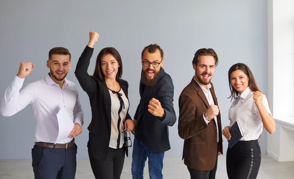 Pewność Siebie: 10 nawyków, które budują pewność siebie okiem coacha.